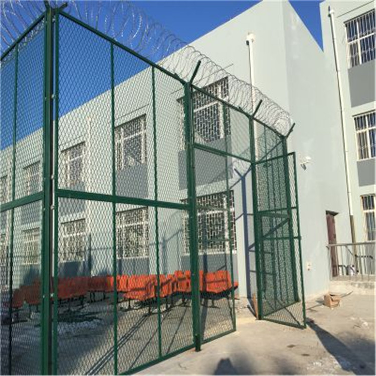 隔離柵護(hù)欄網(wǎng)
