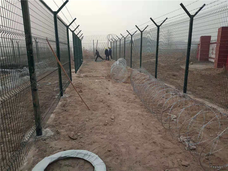 民用機(jī)場(chǎng)鋼筋圍界網(wǎng)的專項(xiàng)施工方案編制